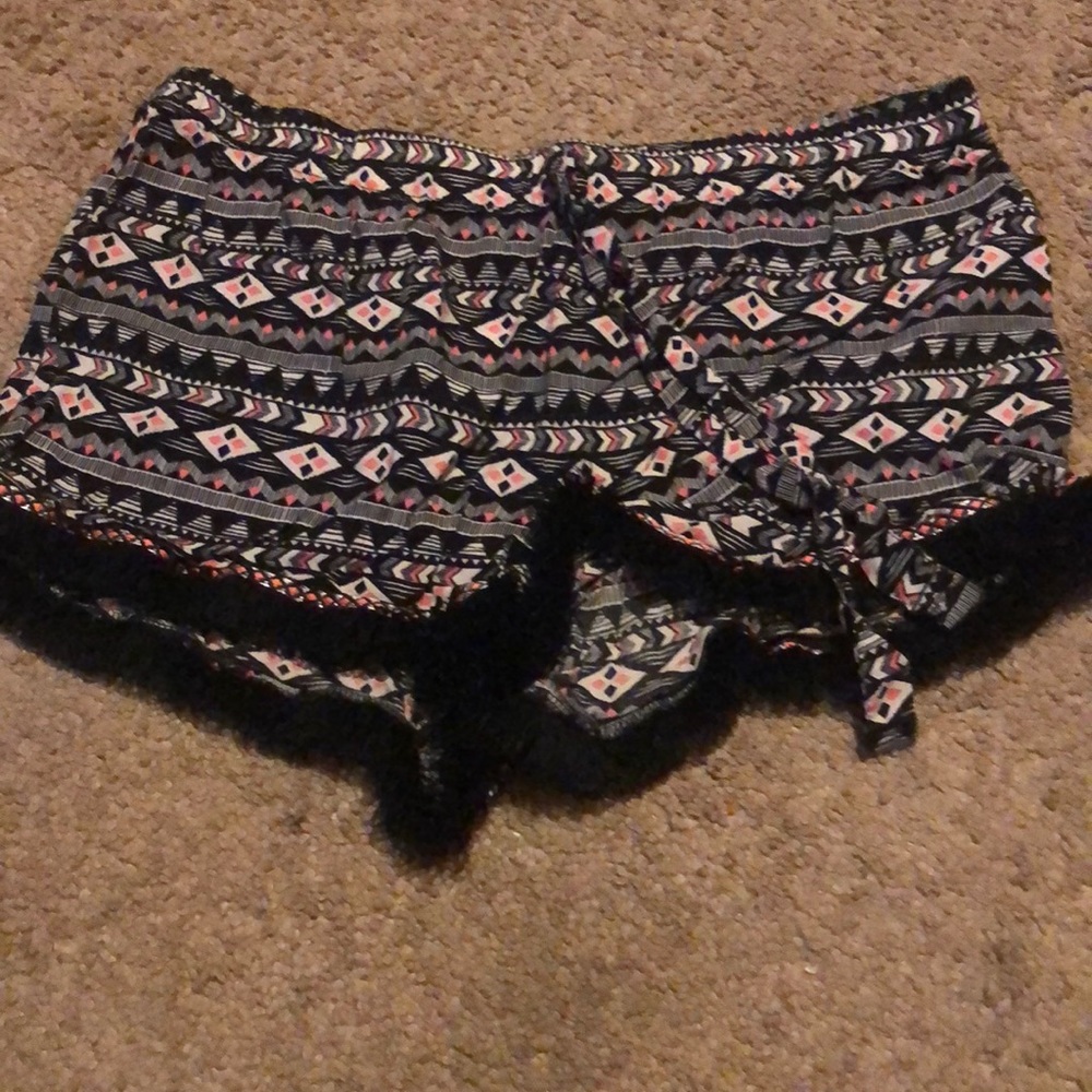 Patterned shorts